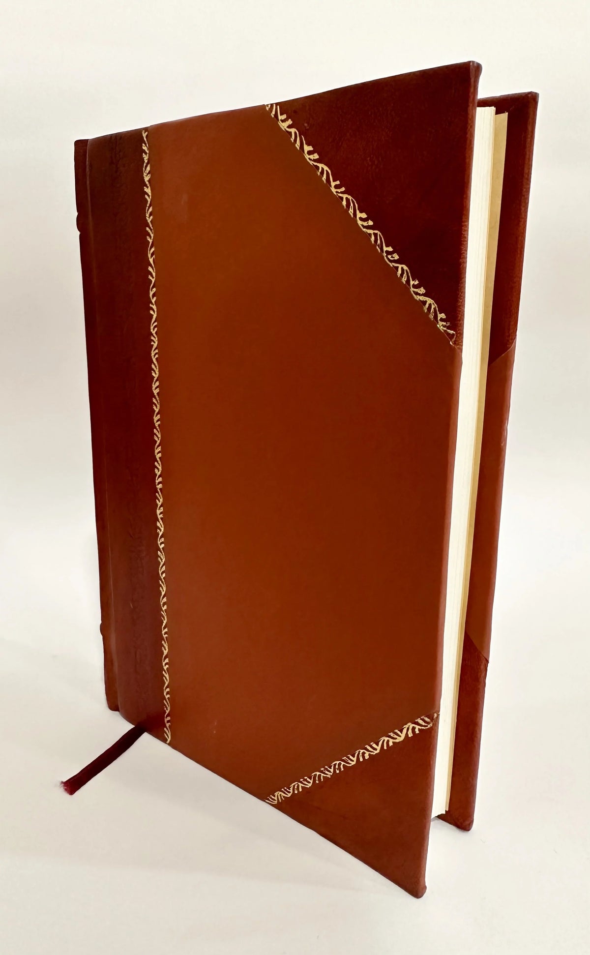 Epistola Ad Franciscum Portum Cretensem In Qua Docetur Persecutiones Ecclesiarum Galliae Non Culpa Eorum Qui Religionem Profitentur ... Accidie Et Ad Petri Carpentarii Causidici (1573) [Leather Bound]